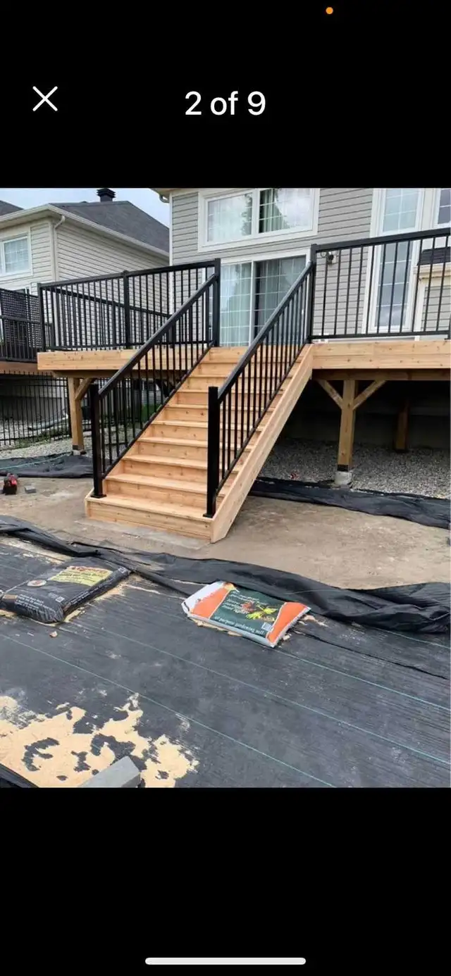 NOW HIRING – EXPERIENCED FENCE & DECK INSTALLERS