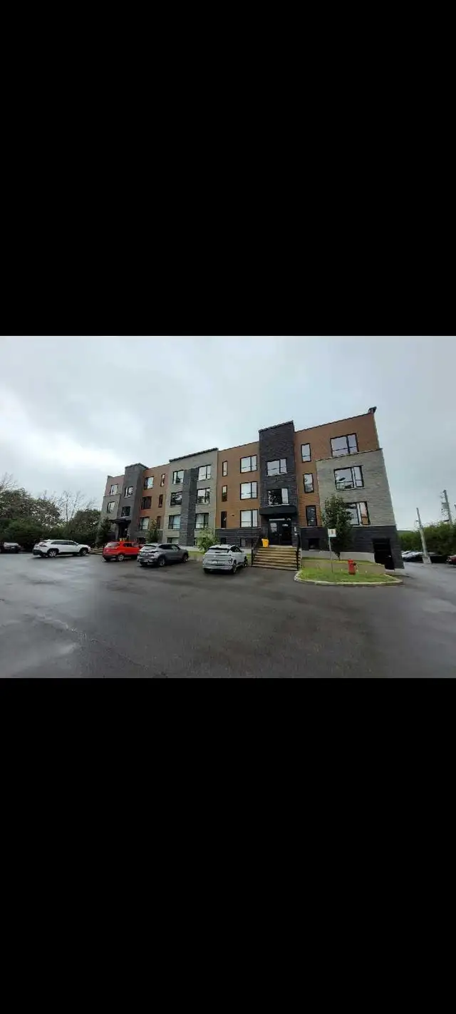 Condo 5 1/2 Ste-Anne-Des-Plaines