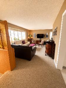 FOR SALE HOUSE LOCATED IN McQueen EDMONTON - Photo 4