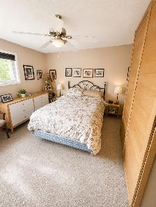 FOR SALE HOUSE LOCATED IN McQueen EDMONTON - Photo 10