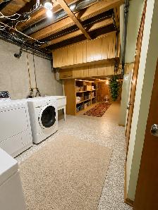FOR SALE HOUSE LOCATED IN McQueen EDMONTON - Photo 15