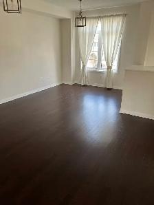 A large clean 3 Story freehold Townhouse for Rent in Beamsville - Photo 4