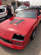 1988 Camaro Iroc Z Convertible - Photo 3