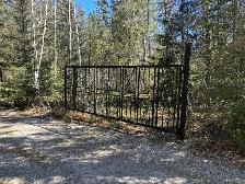 Off Grid home on year round road. - Photo 6
