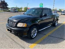 2000 Ford F-150 Harley Davidson - Photo 2