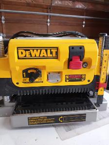 DEWALT SURFACE PLANER    USED ONCE $650.00 FIRM - Photo 3