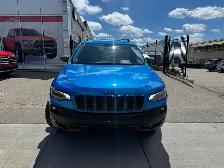2021 Jeep Cherokee Trailhawk Technology Package - Photo 2