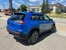 2021 Jeep Cherokee Trailhawk Technology Package - Photo 4