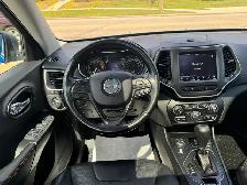 2021 Jeep Cherokee Trailhawk Technology Package - Photo 9