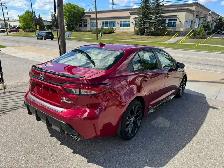 2024 Toyota Corolla XSE AWD ONLY 5,000 KM! - Photo 5