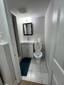 2 Bed   1 Bath Basement Unit for Rent in Mississauga - Photo 9