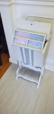 Vintage Standing Sewing Container – refinished - Photo 3