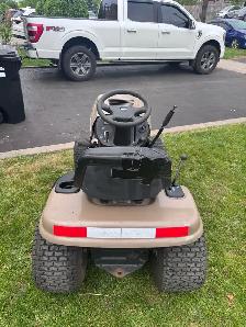 Craftsman Ride On Mower - Photo 4