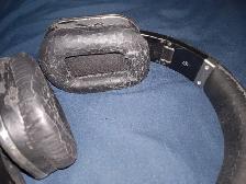 Miscellenious items music player headphone ties dvds swim masks - Photo 2