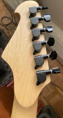 Spectrum heavy metal guitar good condition - Photo 5