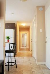ROOM $650 Modern style living everything included 5 min walk to - Photo 4