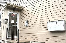ROOM $650 Modern style living everything included 5 min walk to - Photo 10