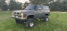 1987 Chevrolet Blazer 2wd 350 4spd - Photo 4