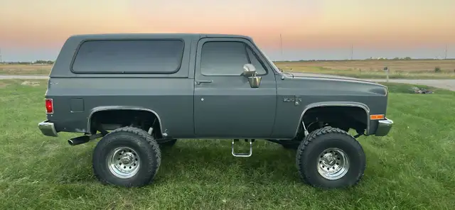 1987 Chevrolet Blazer 4wd 350 4spd