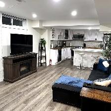 Fully Furnished 1-Bed/1-Bath Basement Apartment in Kanata Lakes - Photo 2
