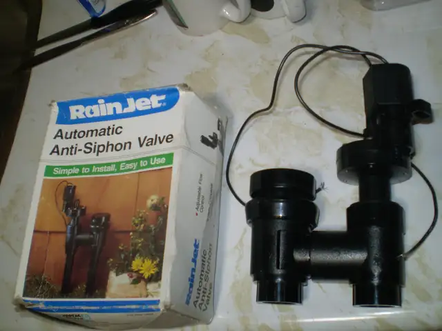 AUTOMATIC SPRINKLER ANTI-SIPHON VALVE - NEW-2 AVAILABLE- $25 EA