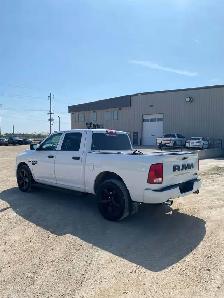 2020 Ram 1500 Classic Express - Photo 5