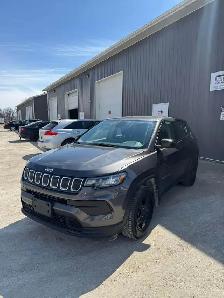 2022 Jeep Compass Sport - Photo 2