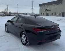 2021 Hyundai Elantra Essential - Photo 8