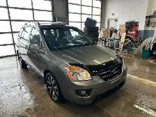 2010 Kia Rondo