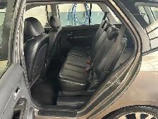 2010 Kia Rondo - Photo 8