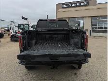 2025 GMC Sierra 3500HD AT4 6.6L Diesel/Nav/Sunroof/Camera - Photo 9