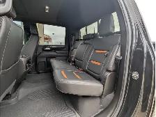 2025 GMC Sierra 3500HD AT4 6.6L Diesel/Nav/Sunroof/Camera - Photo 15