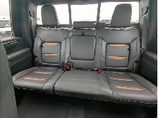 2025 GMC Sierra 3500HD AT4 6.6L Diesel/Nav/Sunroof/Camera - Photo 16