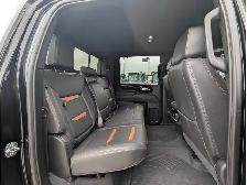 2025 GMC Sierra 3500HD AT4 6.6L Diesel/Nav/Sunroof/Camera - Photo 17