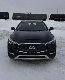2017 Infiniti QX30 - Photo 3