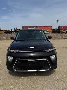 2022 Kia Soul LX - Photo 2