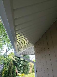 Custom Aluminum Capping And Siding - Photo 4