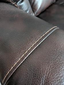 Lay-Z-Boy Genuine Leather Love Seat - Photo 5