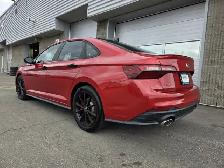 2024 VOLKSWAGEN JETTA GLI, ÉDITION 40E ANNIVERSAIRE - Photo 3