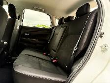 2014 Mitsubishi RVR SE - Photo 11