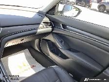 2019 Honda Accord Hybrid Touring CVT - Photo 25