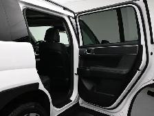 2025 Hyundai Santa Fe Luxury Premium Luxury, Duel Sunroof, Heate - Photo 26