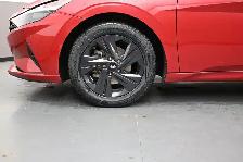 2022 Hyundai Elantra Preferred Tech Sunroof, Heated Seats/Wheel, - Photo 4