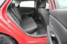 2022 Hyundai Elantra Preferred Tech Sunroof, Heated Seats/Wheel, - Photo 18