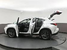 2025 Lexus NX HEATED SEATS | BLIND SPOT MONITORING | APPLE CARPL - Photo 56