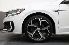 2020 Volkswagen Passat EXECLINE WITH R-LINE PACKAGE FULLY LOADED - Photo 4