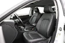 2020 Volkswagen Passat EXECLINE WITH R-LINE PACKAGE FULLY LOADED - Photo 19