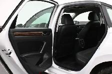 2020 Volkswagen Passat EXECLINE WITH R-LINE PACKAGE FULLY LOADED - Photo 21