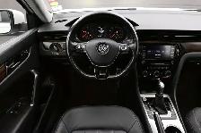 2020 Volkswagen Passat EXECLINE WITH R-LINE PACKAGE FULLY LOADED - Photo 24