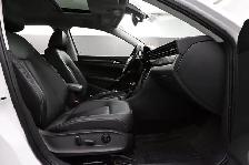 2020 Volkswagen Passat EXECLINE WITH R-LINE PACKAGE FULLY LOADED - Photo 30